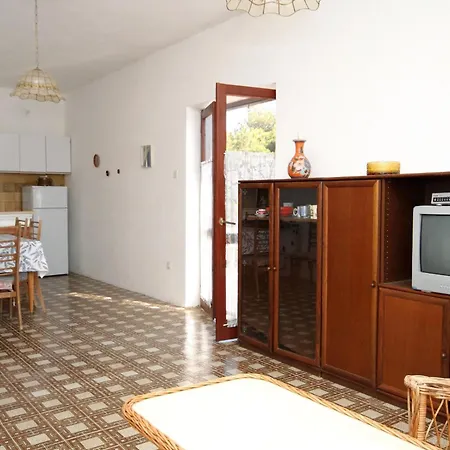 Apartments By The Sea Savar, Dugi Otok - 892 Apartment Brbinj